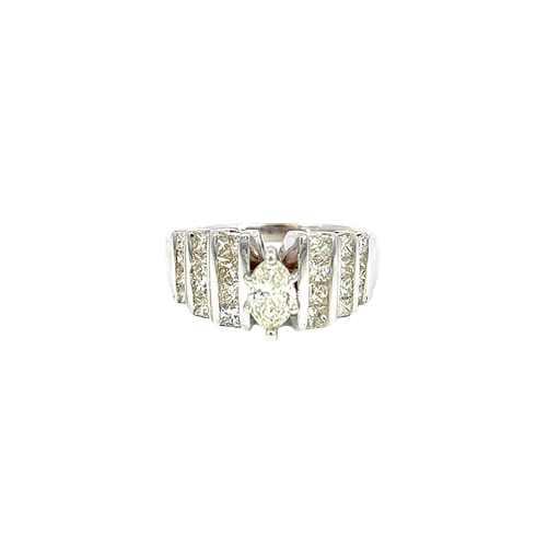 [672451200002] 14K White Gold Diamond Fashion Ring
