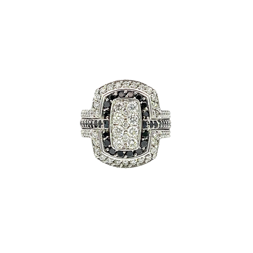 [861062400005] 14K White Gold Diamond Fashion Ring