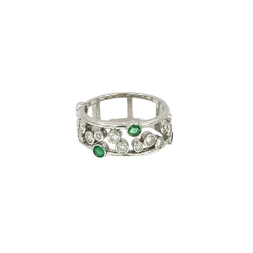 [904341484119] 14K White Gold Diamond and Emerald Ring