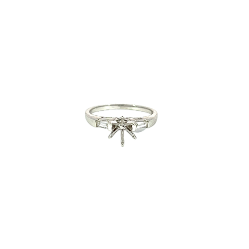 [911569381174] 18K White Gold Diamond Engagement Ring