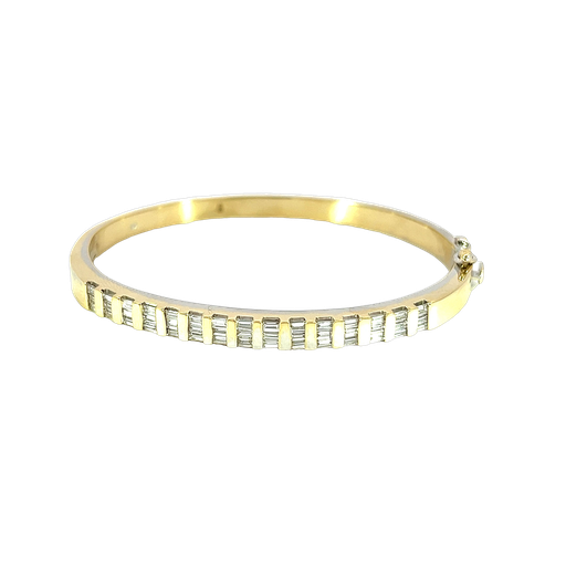[914859351033] 14K White Gold and Diamond Bangle Bracelet