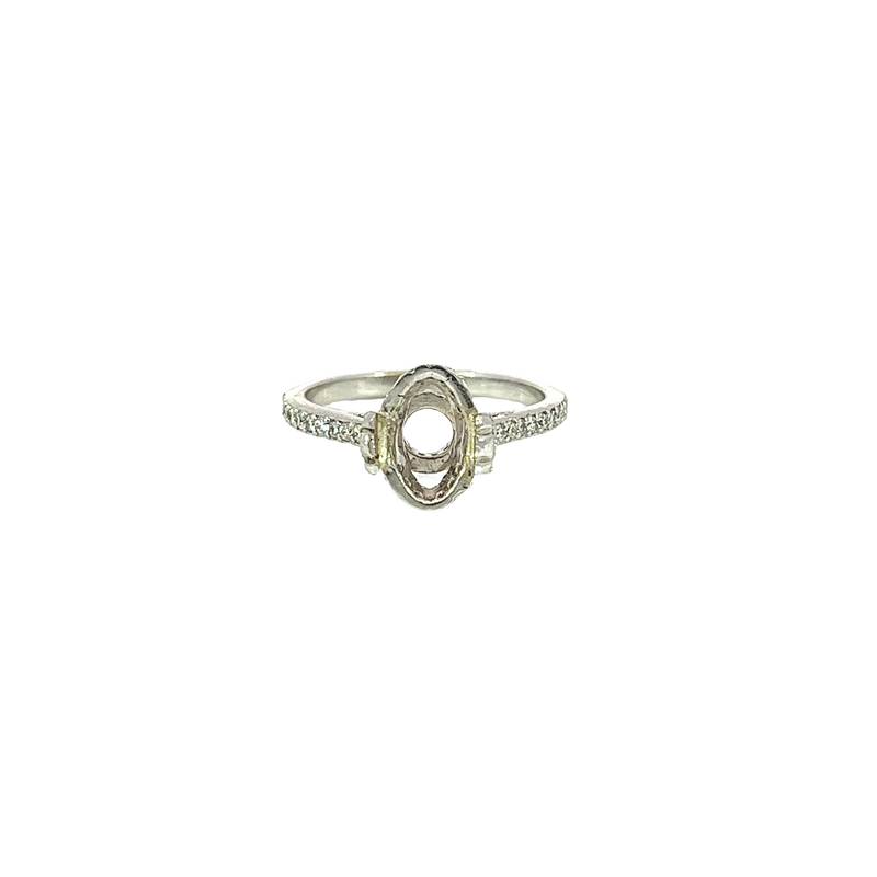 14K White Gold Diamond Engagement Ring