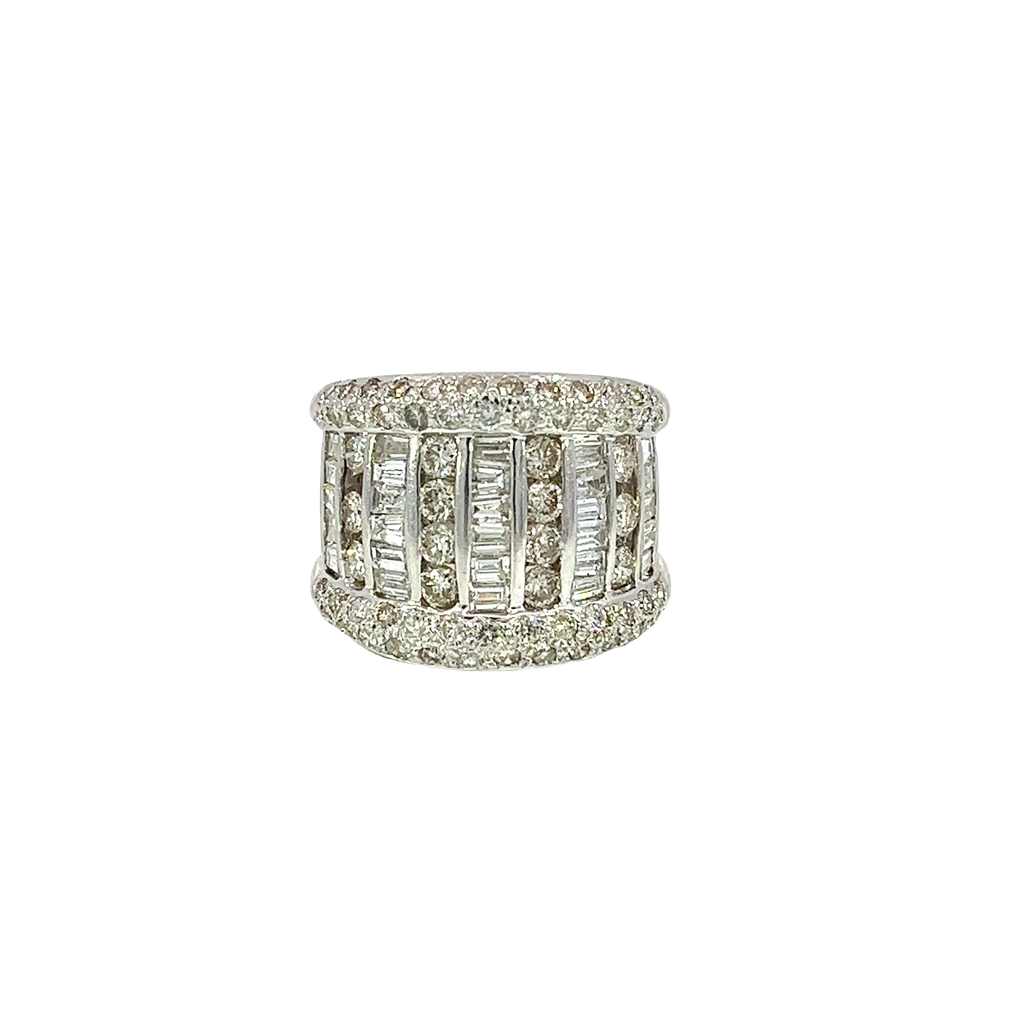 18K White Gold Diamond Ring