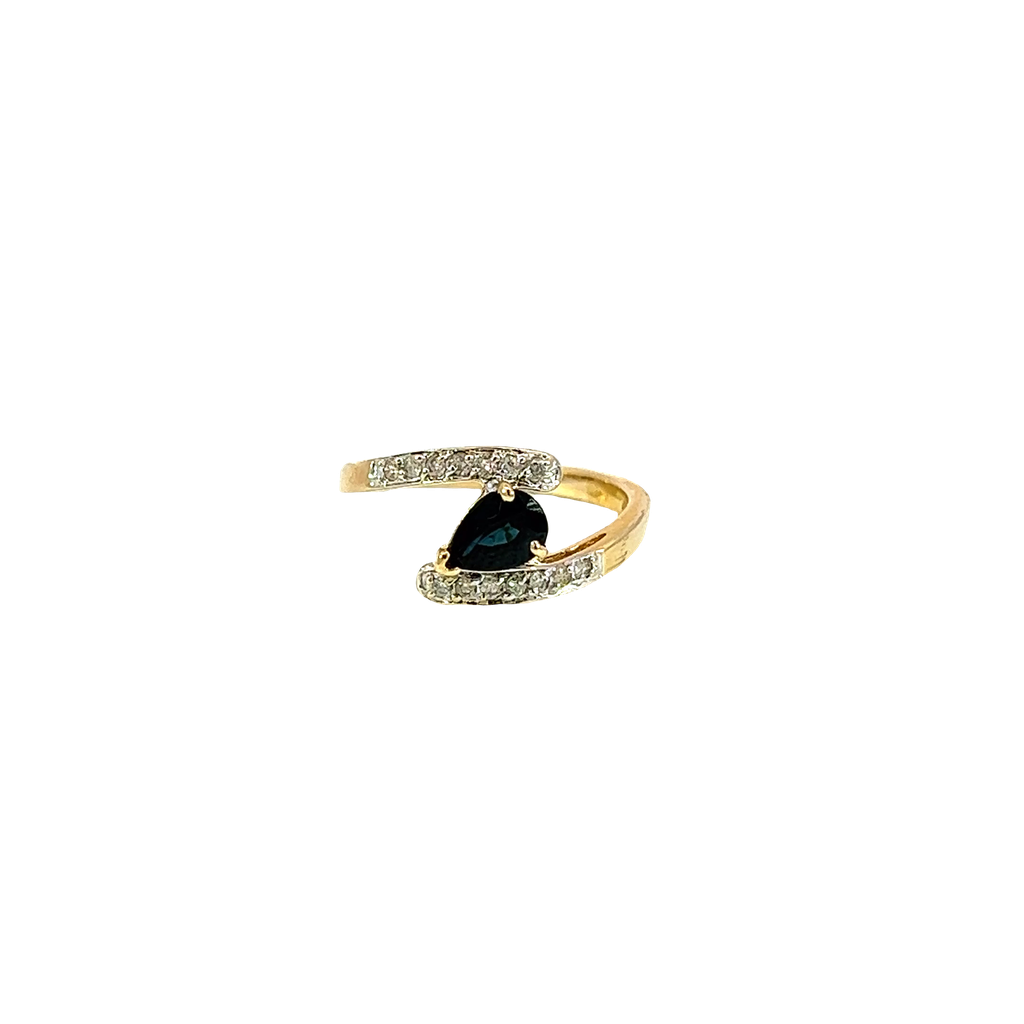 14K Yellow Gold Diamond and Sapphire Fashion Ring