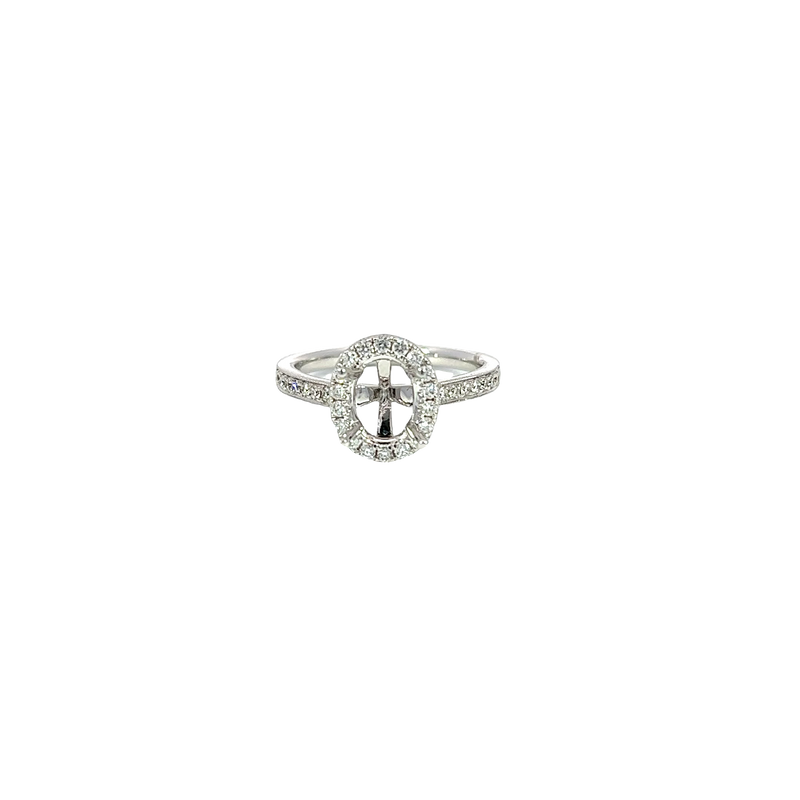 18K White Gold Diamond Engagement Ring