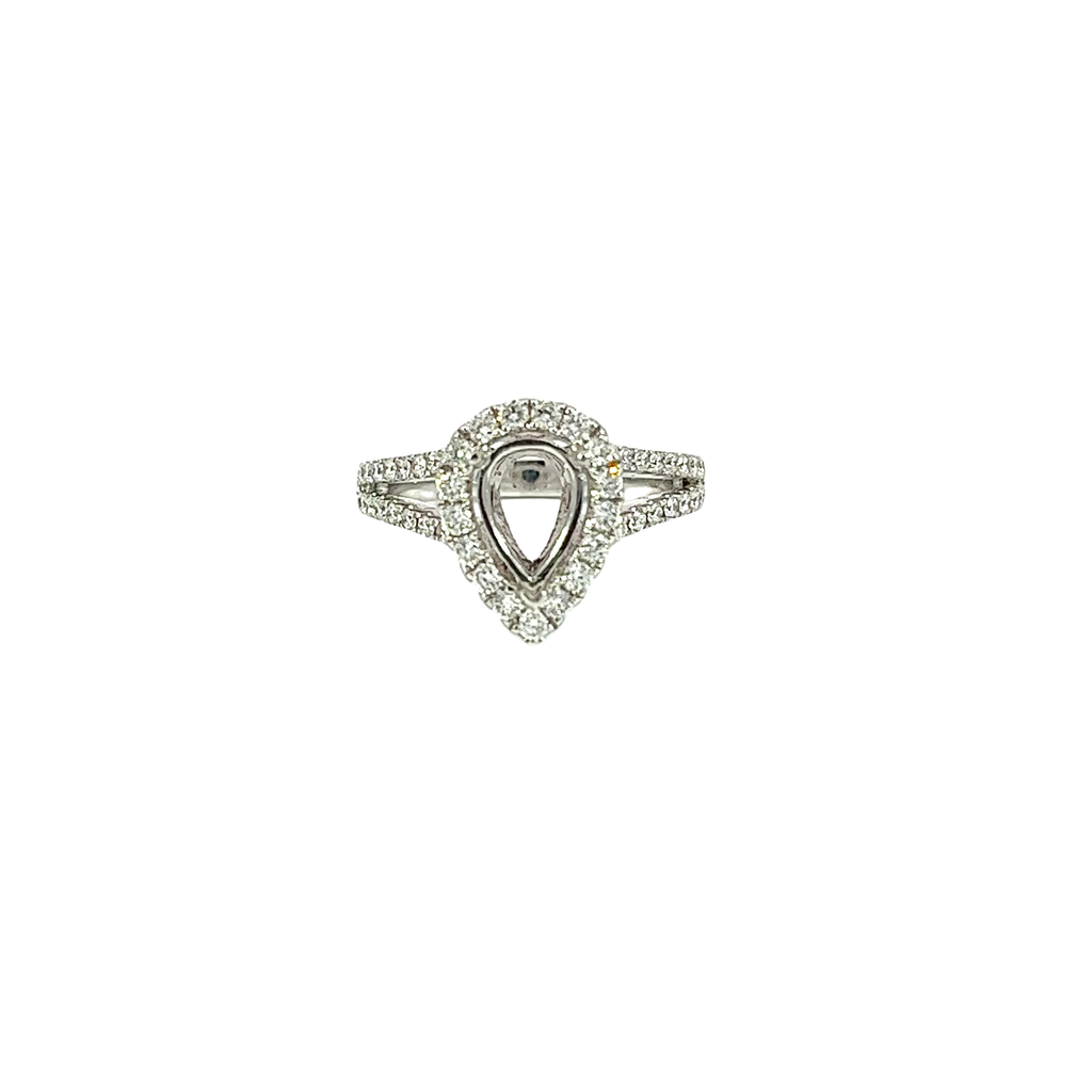 18K White Gold Diamond Engagement Ring