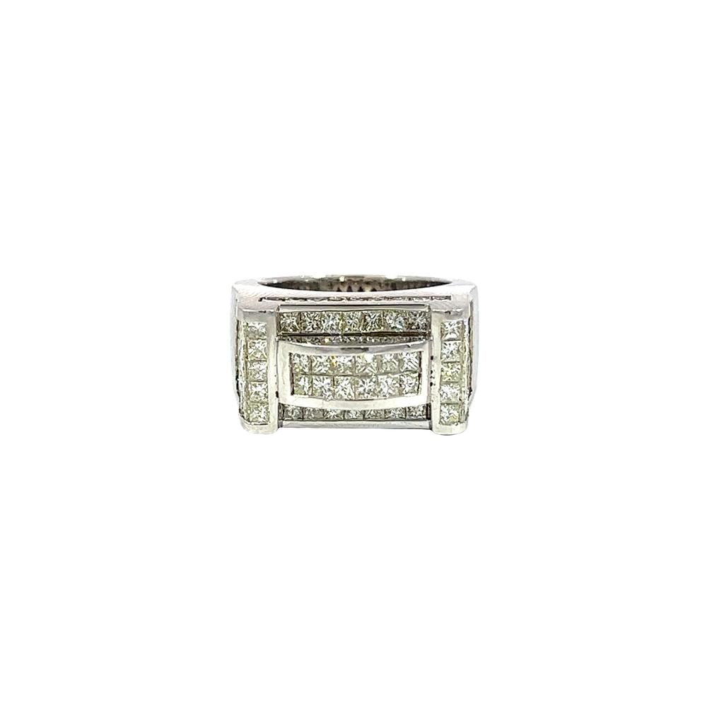 18K White Gold Diamond Fashion Ring