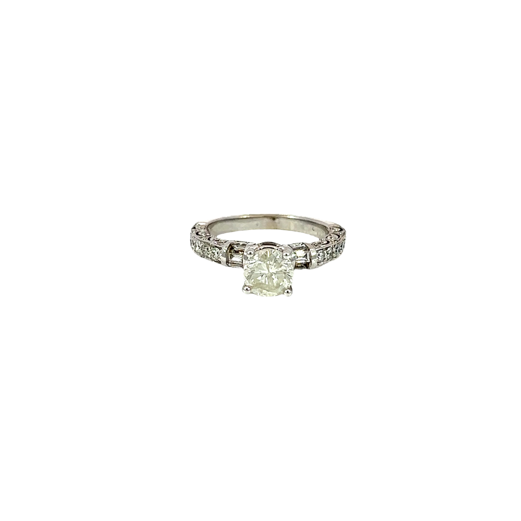 18K White Gold Diamond Engagement Ring