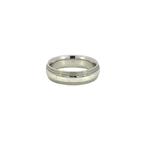 [664758000002] Platinum Wedding Band